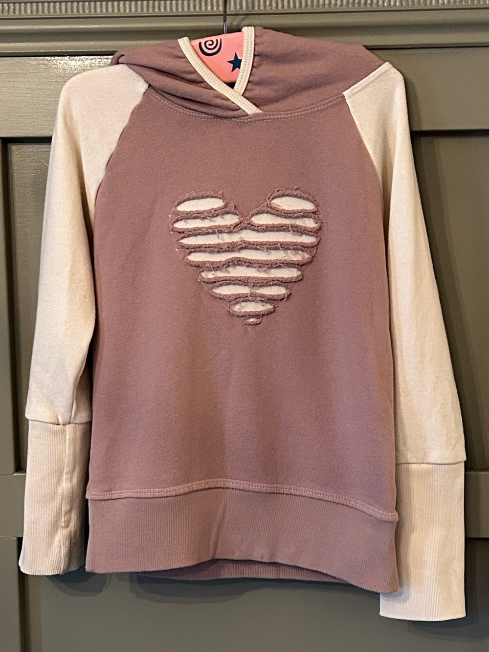 Wendy's Custom Cuddles Hand Made Heart Hoodie Sweatshirt Cotton Size 3T - 6T